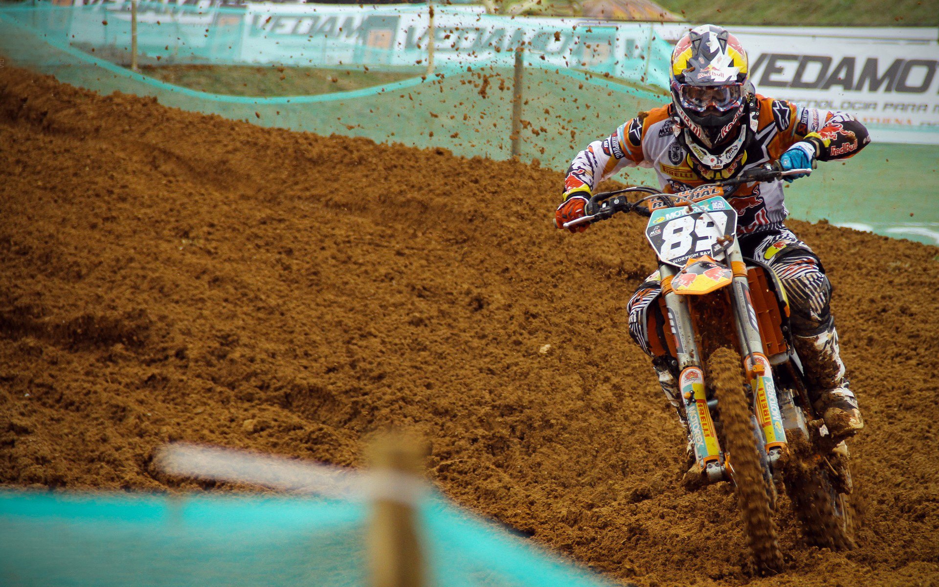 季后赛抢七之夜，布克成为胜负手，当孤星照亮生死场